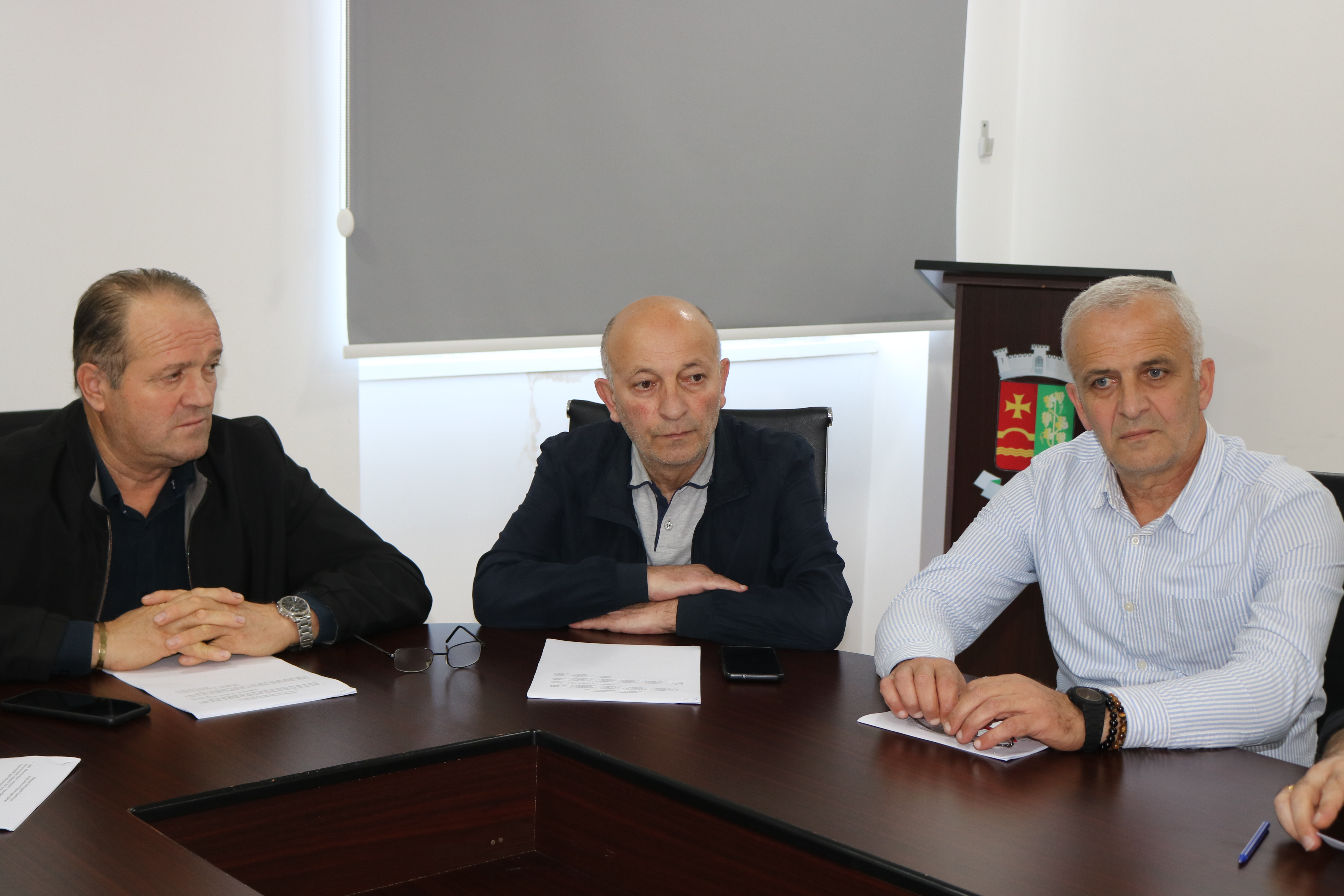 დღეს მუდმივმოქმედი კომისიის სხდომები გაიმართა